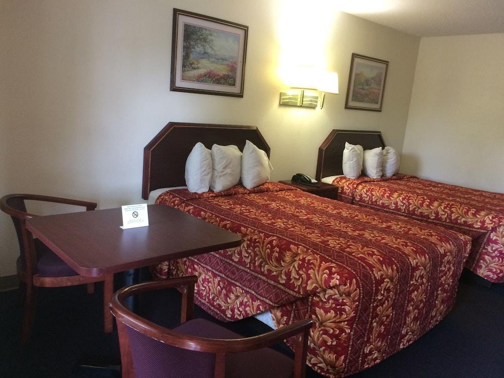 Luxury Inn & Suites Selma Luaran gambar