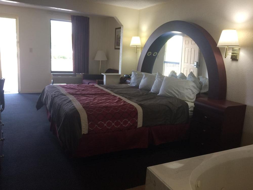 Luxury Inn & Suites Selma Luaran gambar