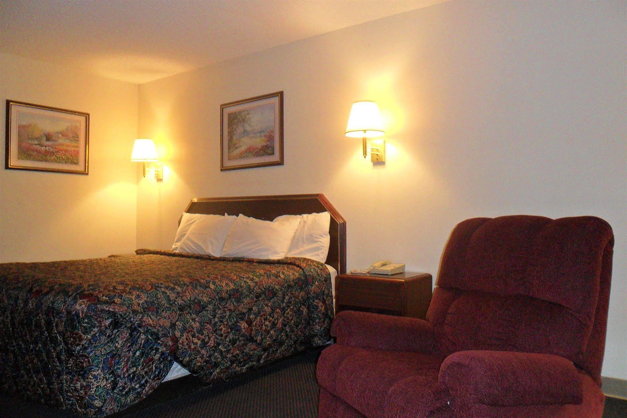 Luxury Inn & Suites Selma Luaran gambar