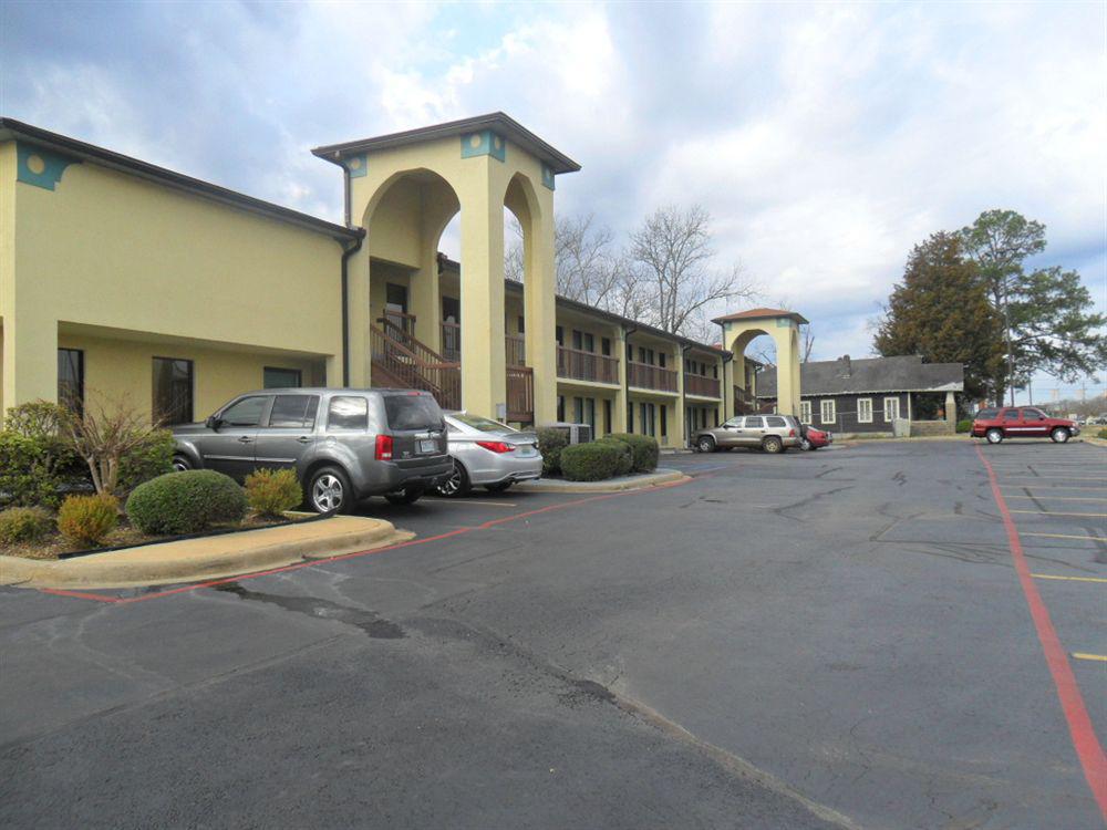 Luxury Inn & Suites Selma Luaran gambar